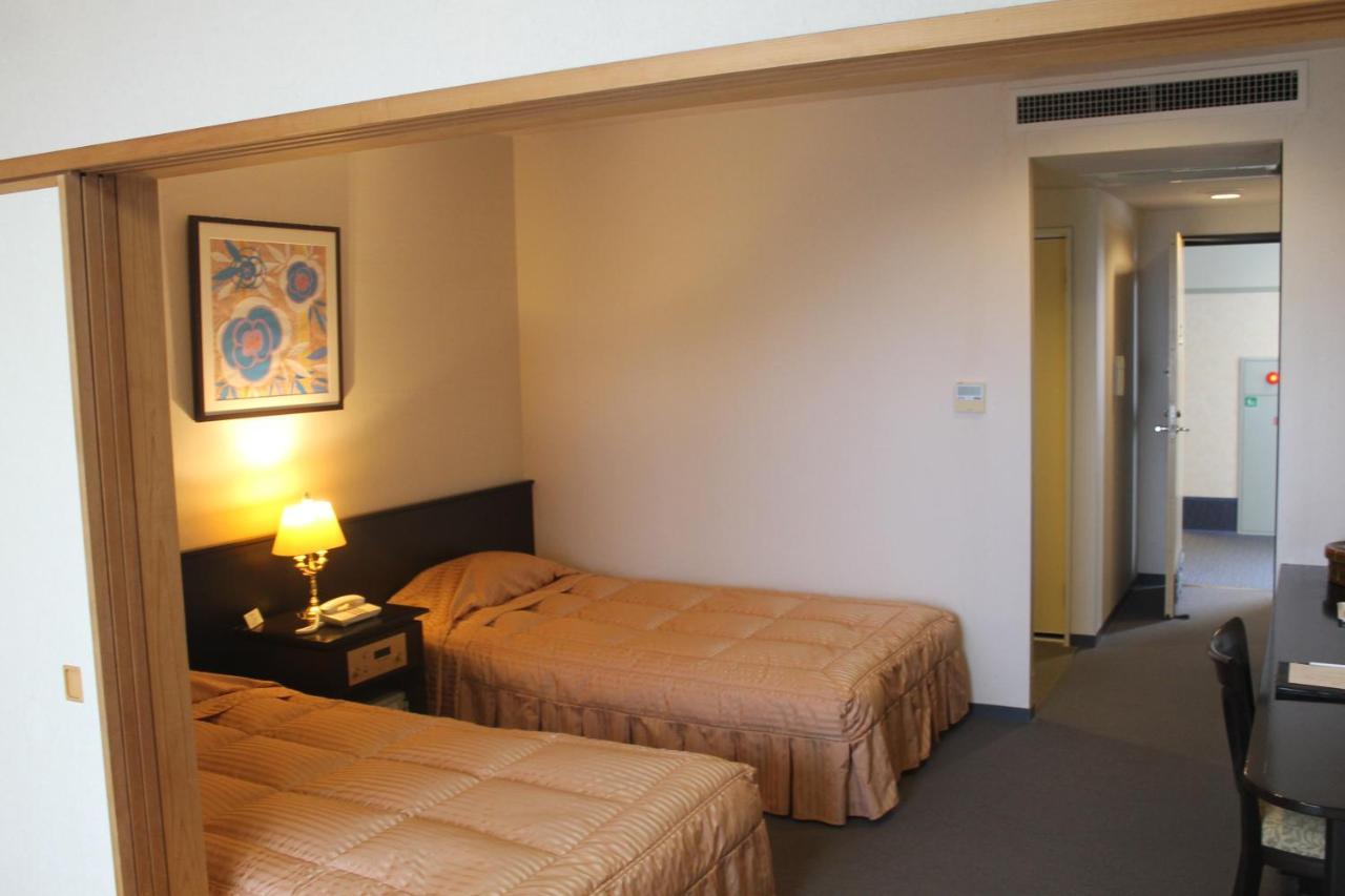 The Gran Resort Elegante Atami Atami  Luaran gambar