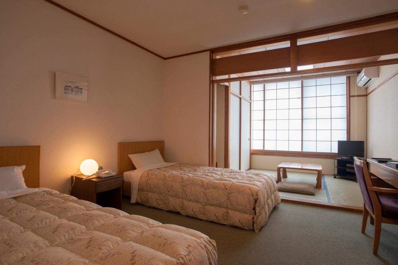 The Gran Resort Elegante Atami Atami  Luaran gambar